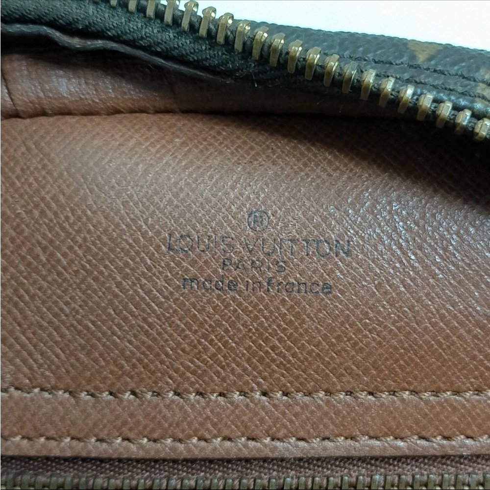 Louis Vuitton Monogram Sac Senlis - Picture 7 of 9